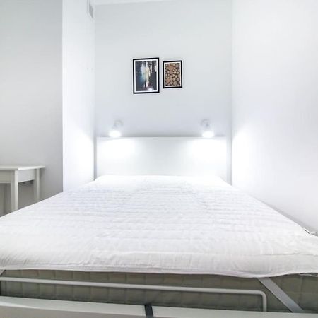 Funkcjonalny Apartament W Budynku Z Tarasem-Wawel Cracovie Extérieur photo